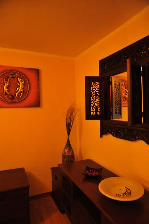 Bed & Breakfast Borobudur B&B Genoa